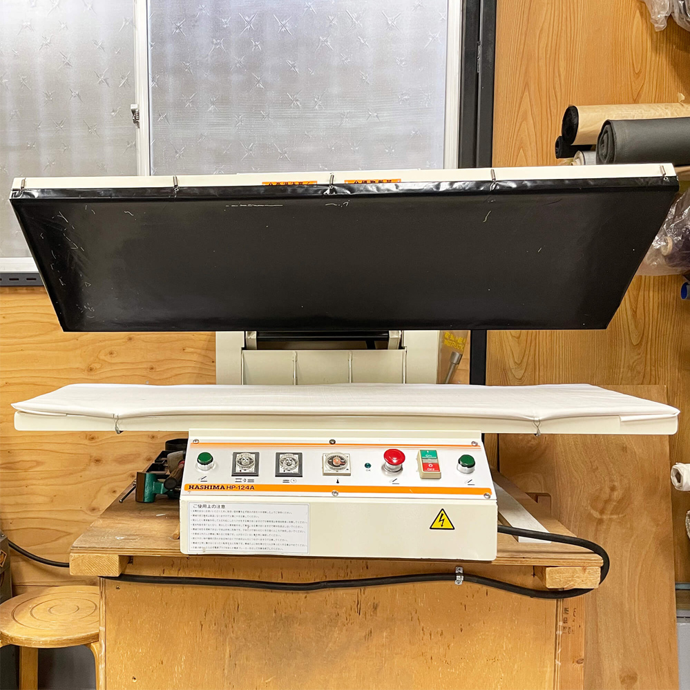 平板熱プレス機